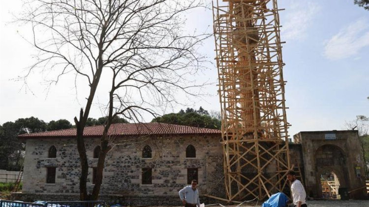 600 yıllık tarihi camii geleceğe taşınıyor