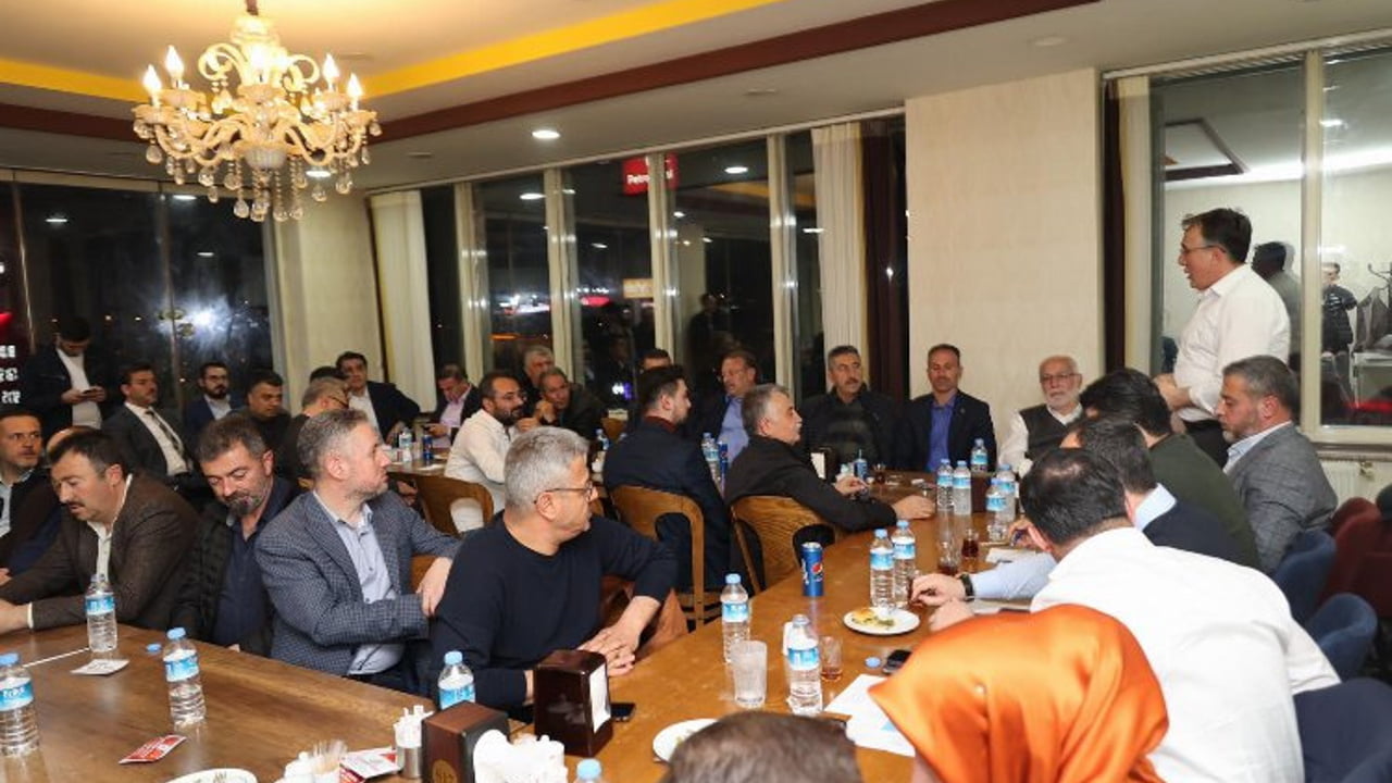 AK Parti Nevşehir teşkilatı iftarda buluştu