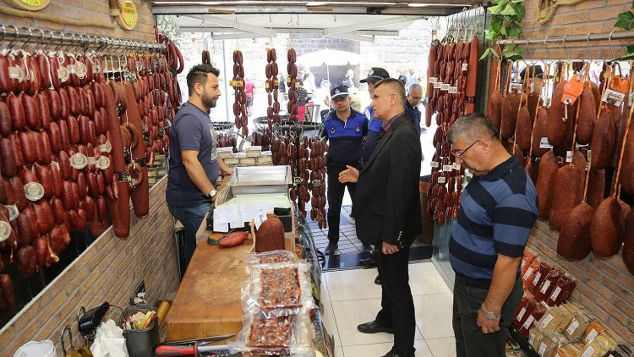 Kayseri Büyükşehir zabıtası bayramda da sahada