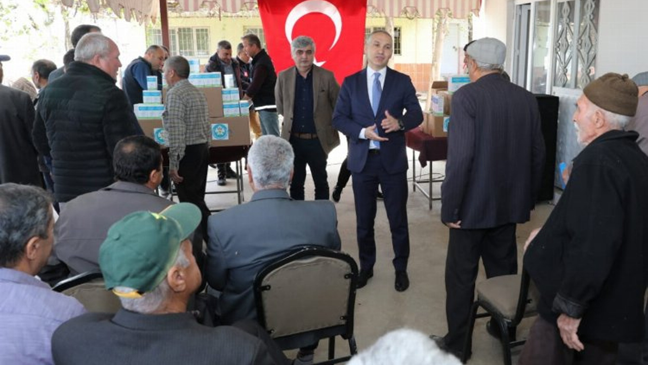 Manisa Büyükşehir'den Alaşehir'de üreticilere 'destek' bilgilendirmesi