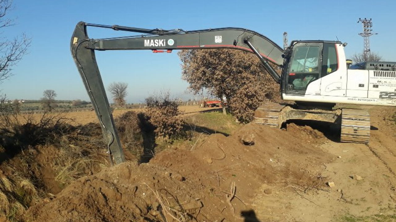 Manisa’da dere yatakları temizlendi