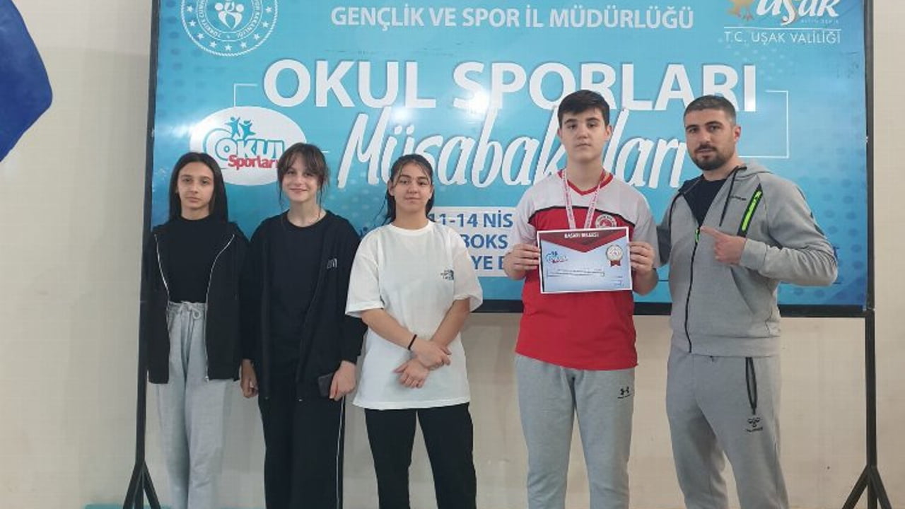 Pazaryerili sporcuların madalya sevinci