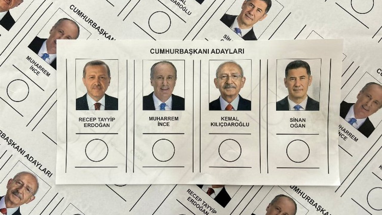 Cumhurbaşkanlığı seçimi oy pusulaları