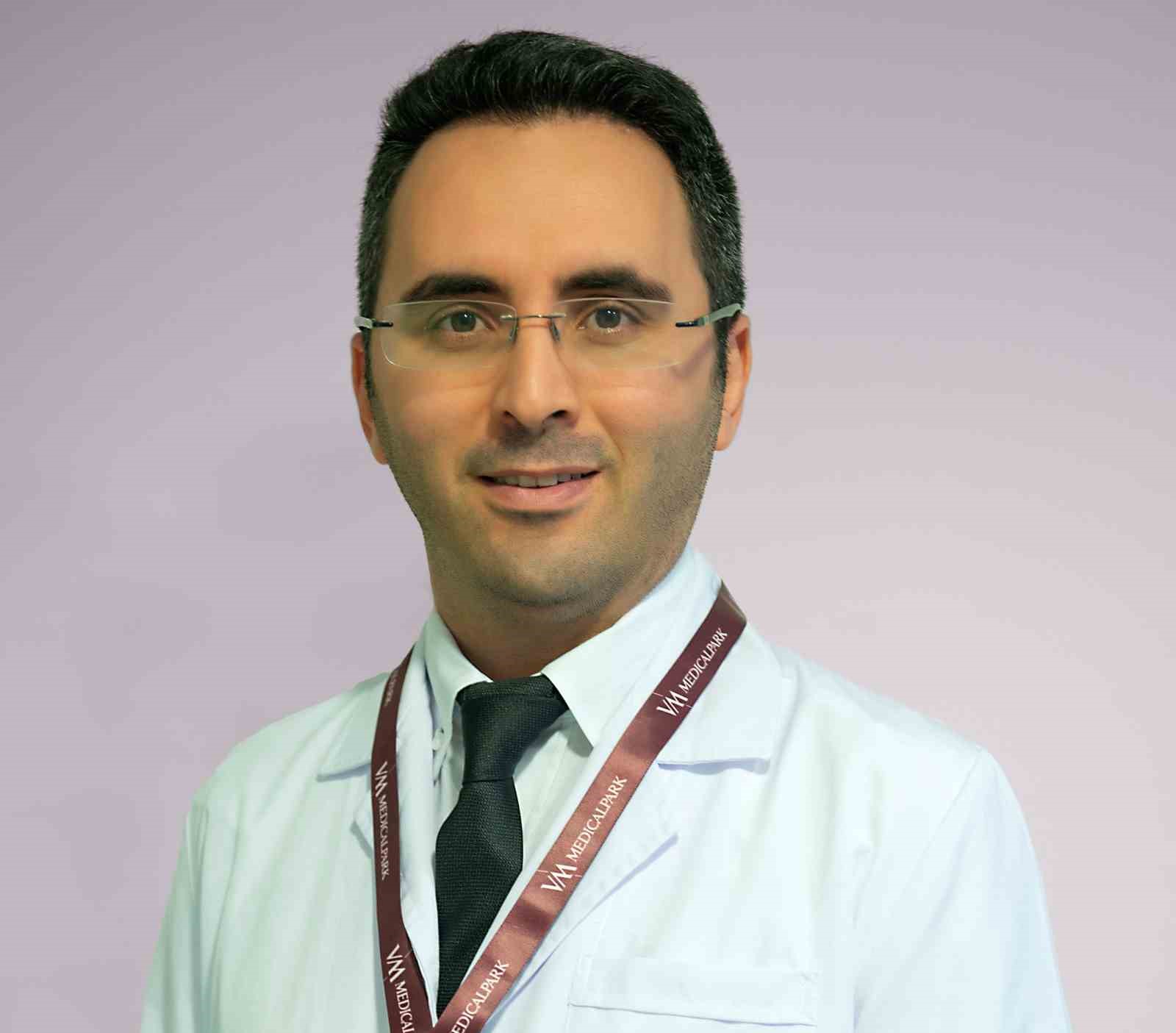 UZM. OPR. DR. ALİ