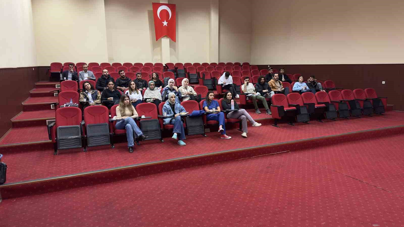 midyatta acil tip uzmanlari pratisyen hekimlere egitim verdi c6e4c80 - Marmara Bölge: Balıkesir Son Dakika Haberleri ile Hava Durumu