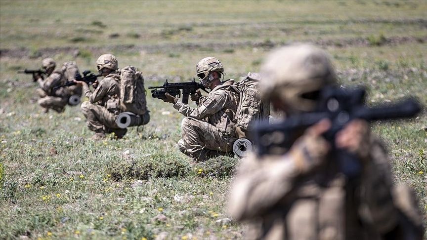 milli savunma bakanligi msb suriyenin kuzeyindeki firat kalkani ve zeytin dali bolgelerinde saldiri hazirligi yapan 12 pkk ypgli teroristin etkisiz hale getirildigini duyurdu - Marmara Bölge: Balıkesir Son Dakika Haberleri ile Hava Durumu