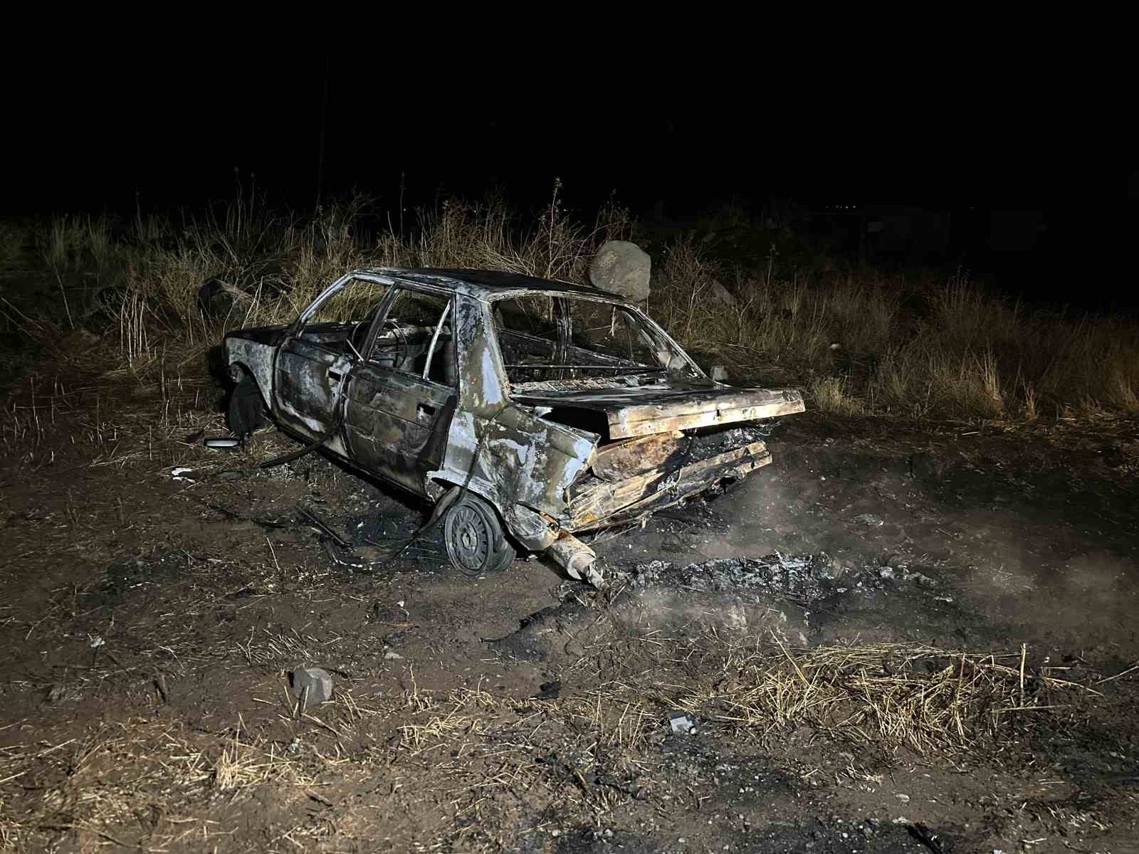 siverekte kaza yapan otomobiller alev topuna dondu 1 yarali 8b461bd - Marmara Bölge: Balıkesir Son Dakika Haberleri ile Hava Durumu