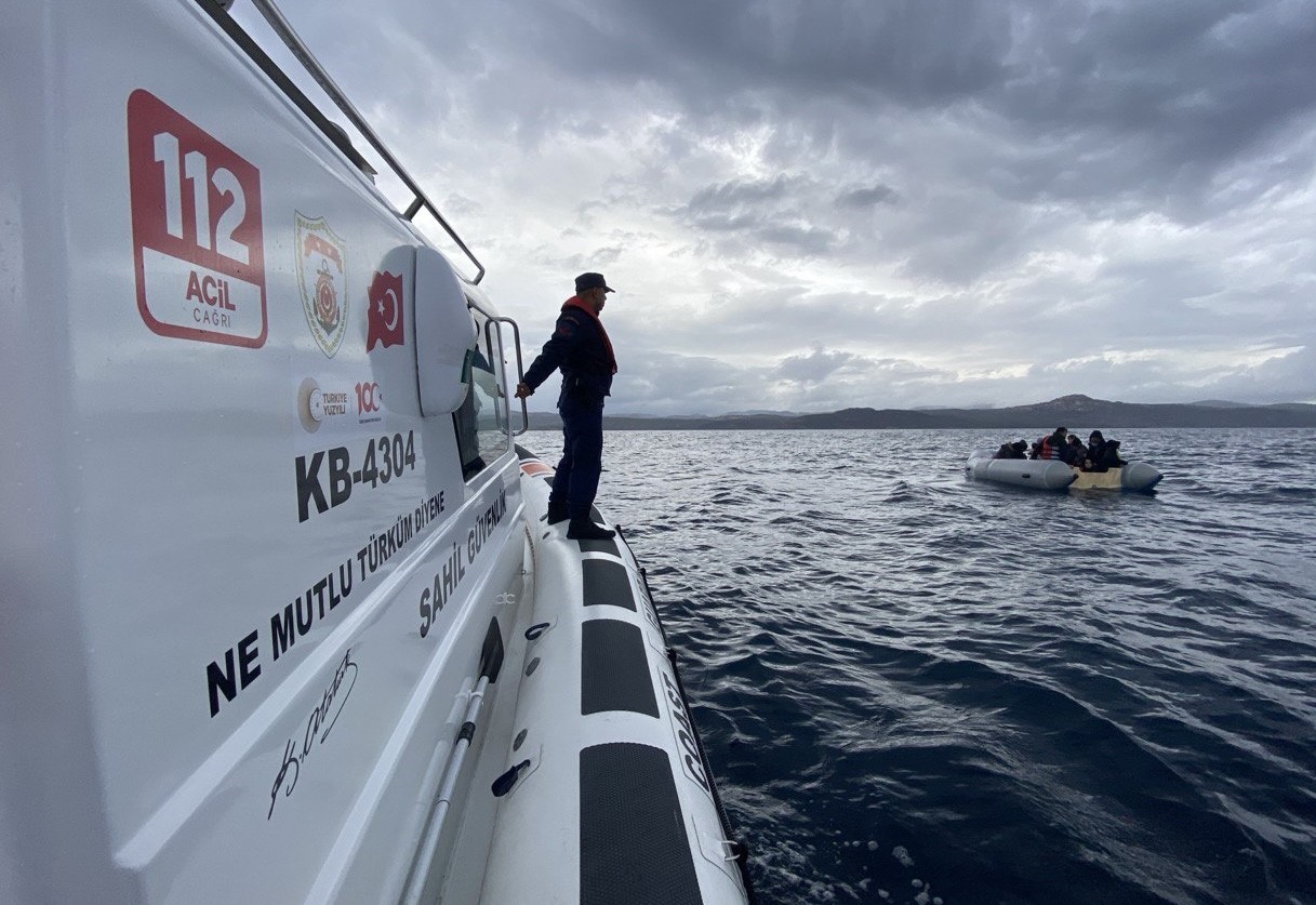 yunan unsurlarinca olume terk edilen 23 kacak gocmen kurtarildi e29e6da - Marmara Bölge: Balıkesir Son Dakika Haberleri ile Hava Durumu