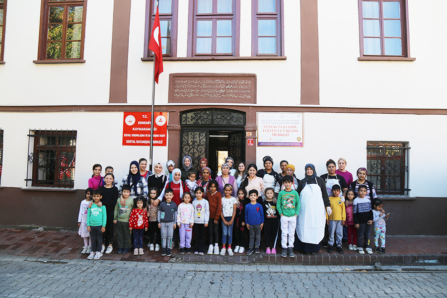 Edremit’in İbrahimce Mahallesi’nde, Sosyal