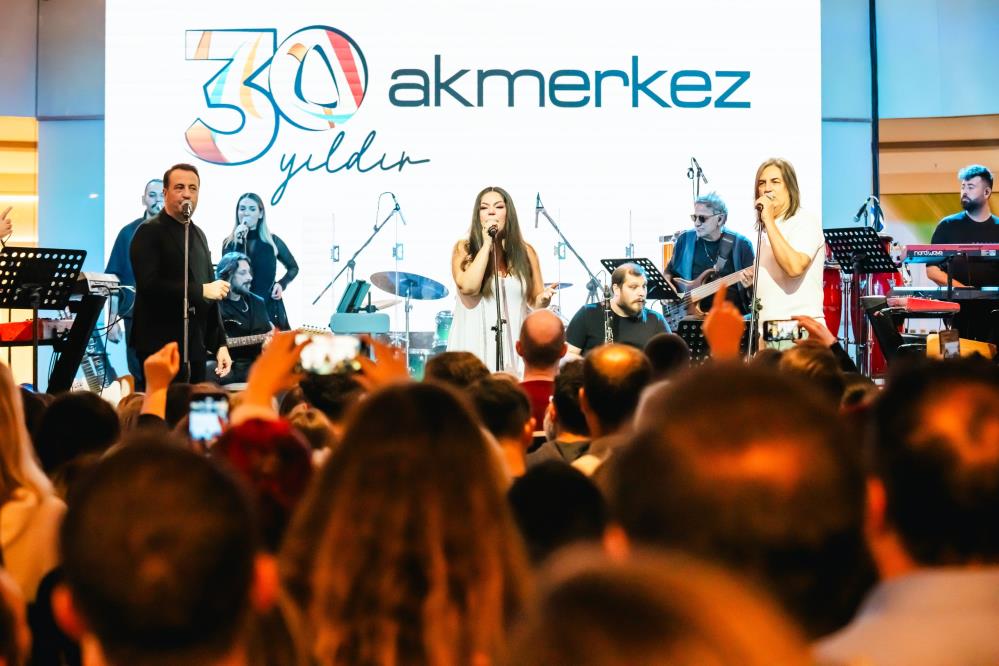 Akmerkez’in 30. Yıldönümü dolayısıyla