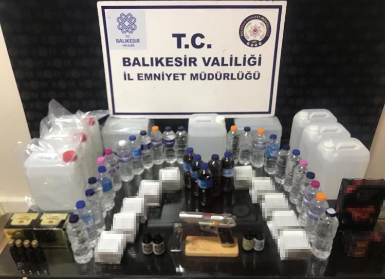 EMNİYET, KAÇAKÇILARA GÖZ AÇTIRMIYOR