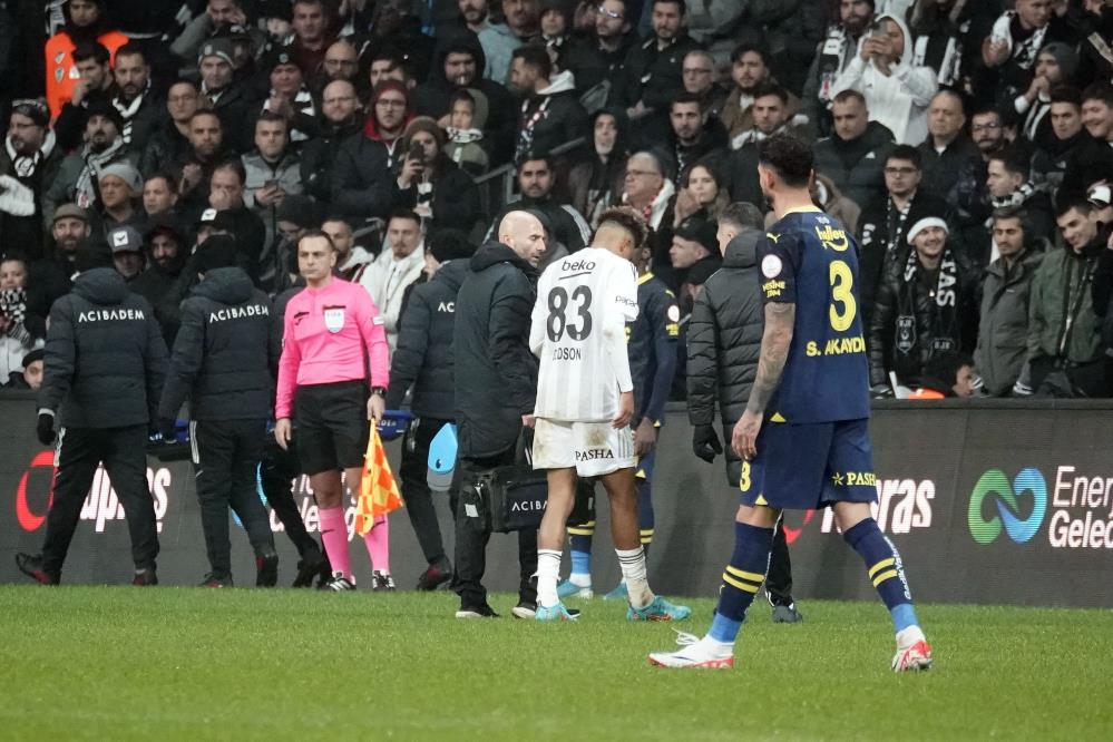 Beşiktaş, Fenerbahçe ile oynanan