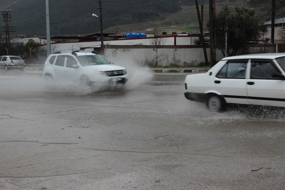 AW102471 01 - Marmara Bölge: Balıkesir Son Dakika Haberleri ile Hava Durumu