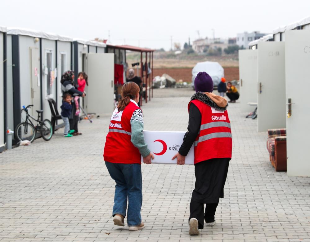 KIŞ AYLARINDA 1,2 MİLYON DEPREMZEDEYE YARDIM YAPILACAK