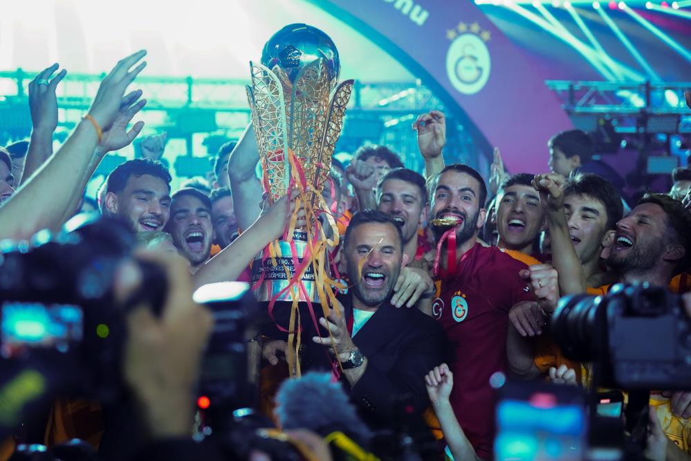 GALATASARAY’DA 2023 YILI BÖYLE GEÇTİ