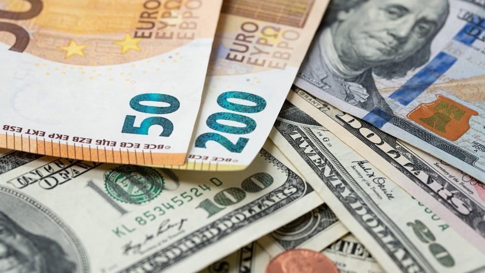 25 ARALIK 2023 DOLAR EURO NE KADAR?