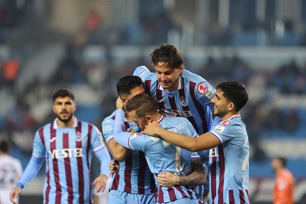 TRABZONSPOR ZİRAAT’TE ÜST TURA ÇIKTI