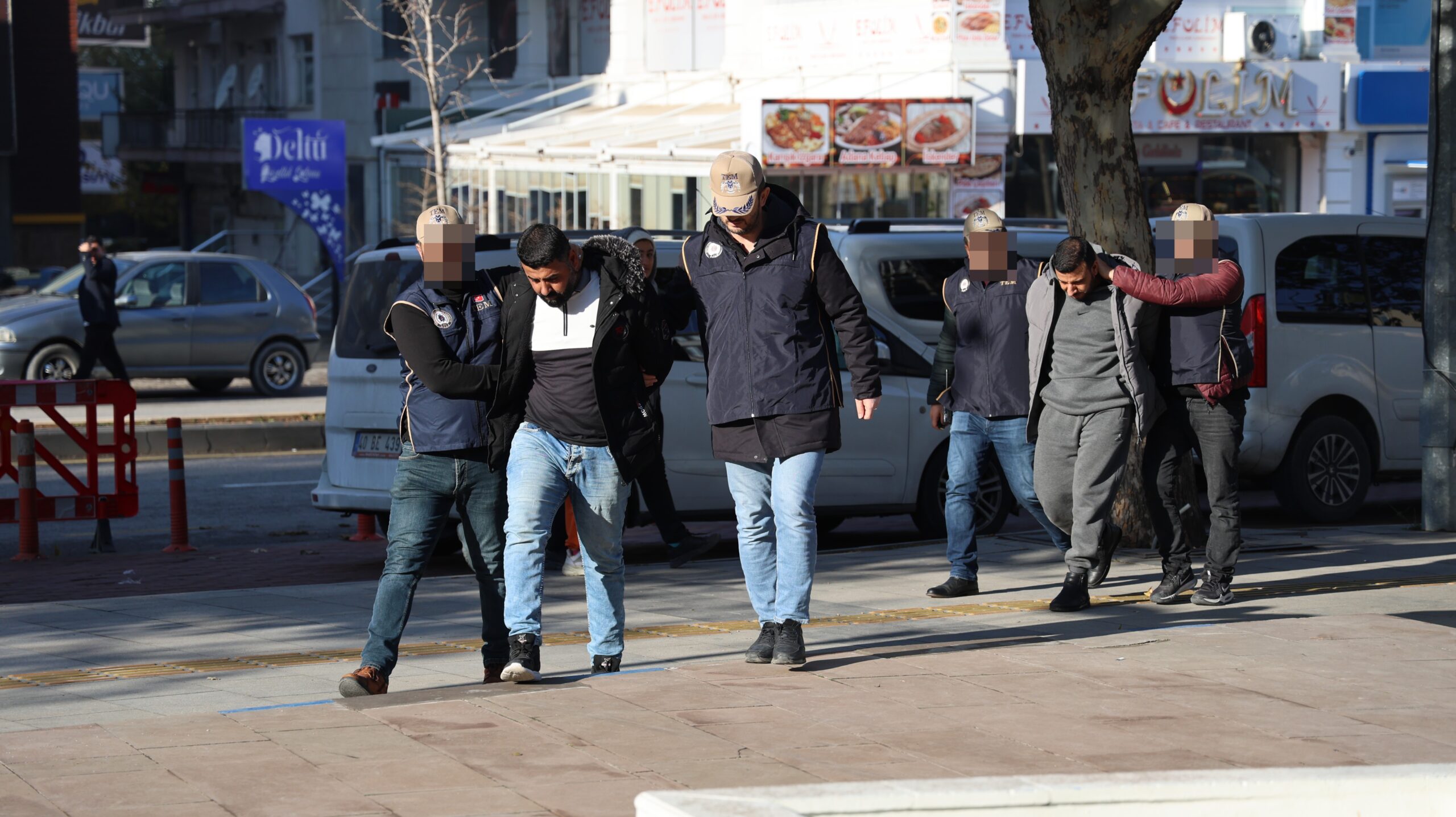 Kırşehir polisi, DEAŞ silahlı