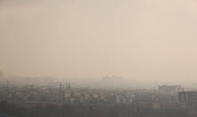 TAHRAN’DA EĞİTİME HAVA KİRLİLİĞİ NEDENİYLE ARA VERİLDİ  