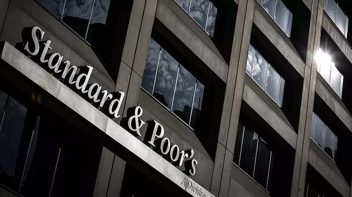  S&P TÜRKİYE’NİN KREDİ NOTUNU REVİZE ETTİ