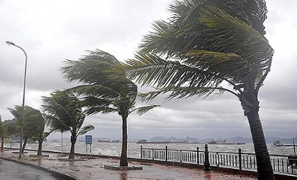 EDREMİT’TE BUGÜN HAVA DURUMU: PARÇALI BULUTLU VE ORTA ŞİDDETLİ RÜZGÂR, YÜKSEK YAĞIŞ İHTİMALİ