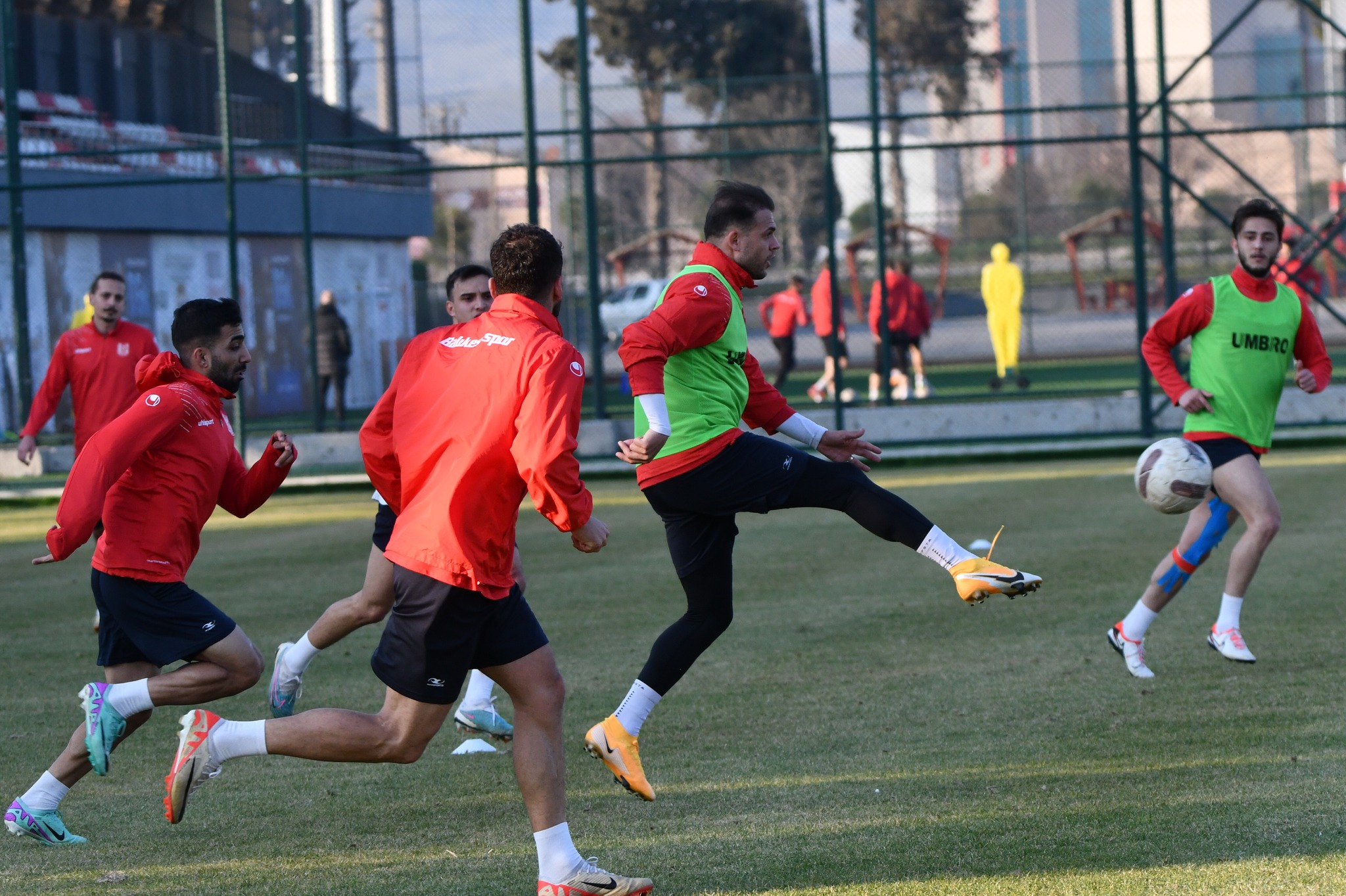 BALKES KESTELSPOR MAÇINA HAZIR