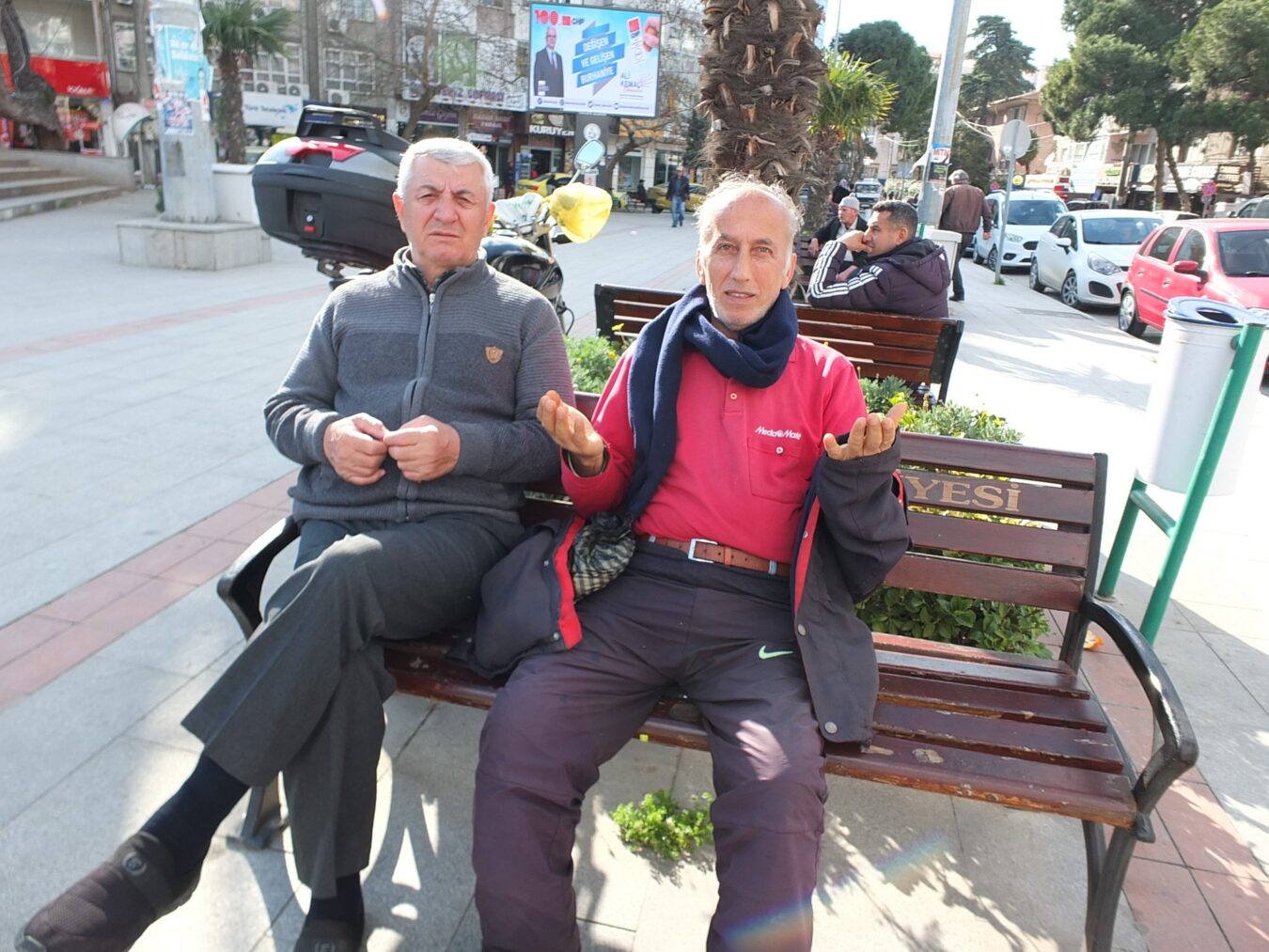 BURHANİYE’DE YAZDAN KALMA GÜNLER YAŞANDI