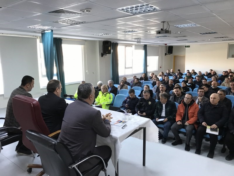 BURHANİYE’DE İKİNCİ DÖNEM EĞİTİM ÖĞRETİM TEDBİRLERİ TOPLANTISI YAPILDI