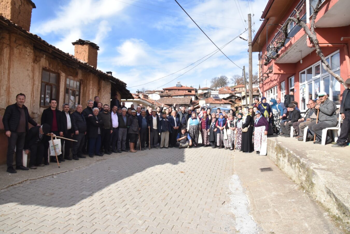 Baskan Yavasa Her Mahallede Sevgi Seli 8 - Marmara Bölge: Balıkesir Son Dakika Haberleri ile Hava Durumu