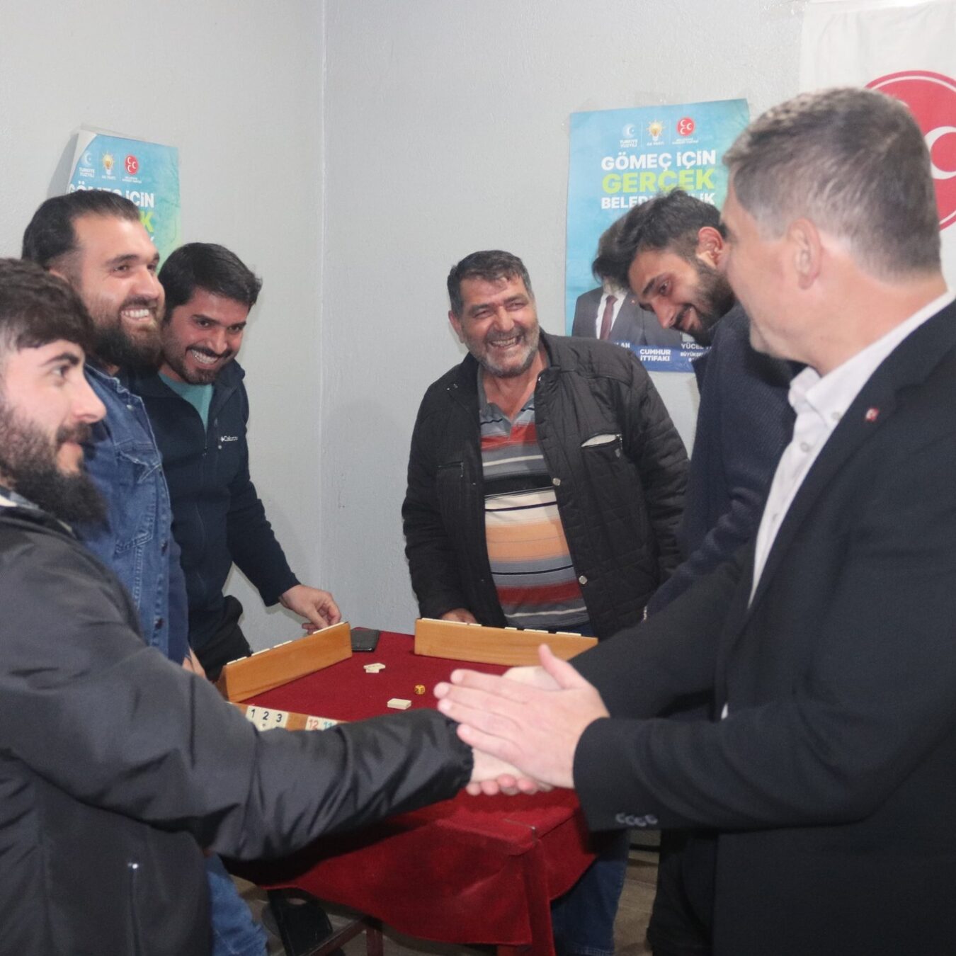 KAZIM ARSLAN’DAN GÖMEÇ’TE YOĞUN MESAİ