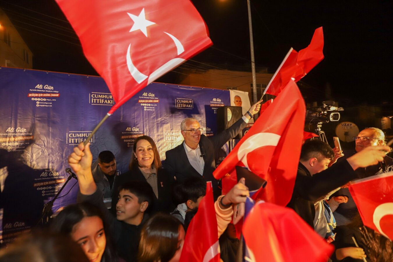 ALİ GÜR’E YENİMAHALLE’DEN TAM DESTEK