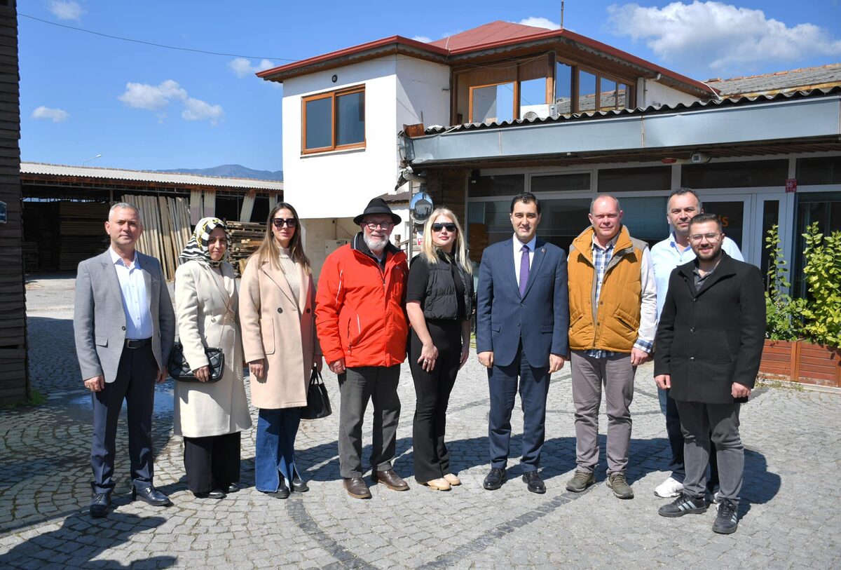 “KALKINMAYI ESAS ALAN EDREMİT VİZYONUYLA ÇALIŞACAĞIZ”