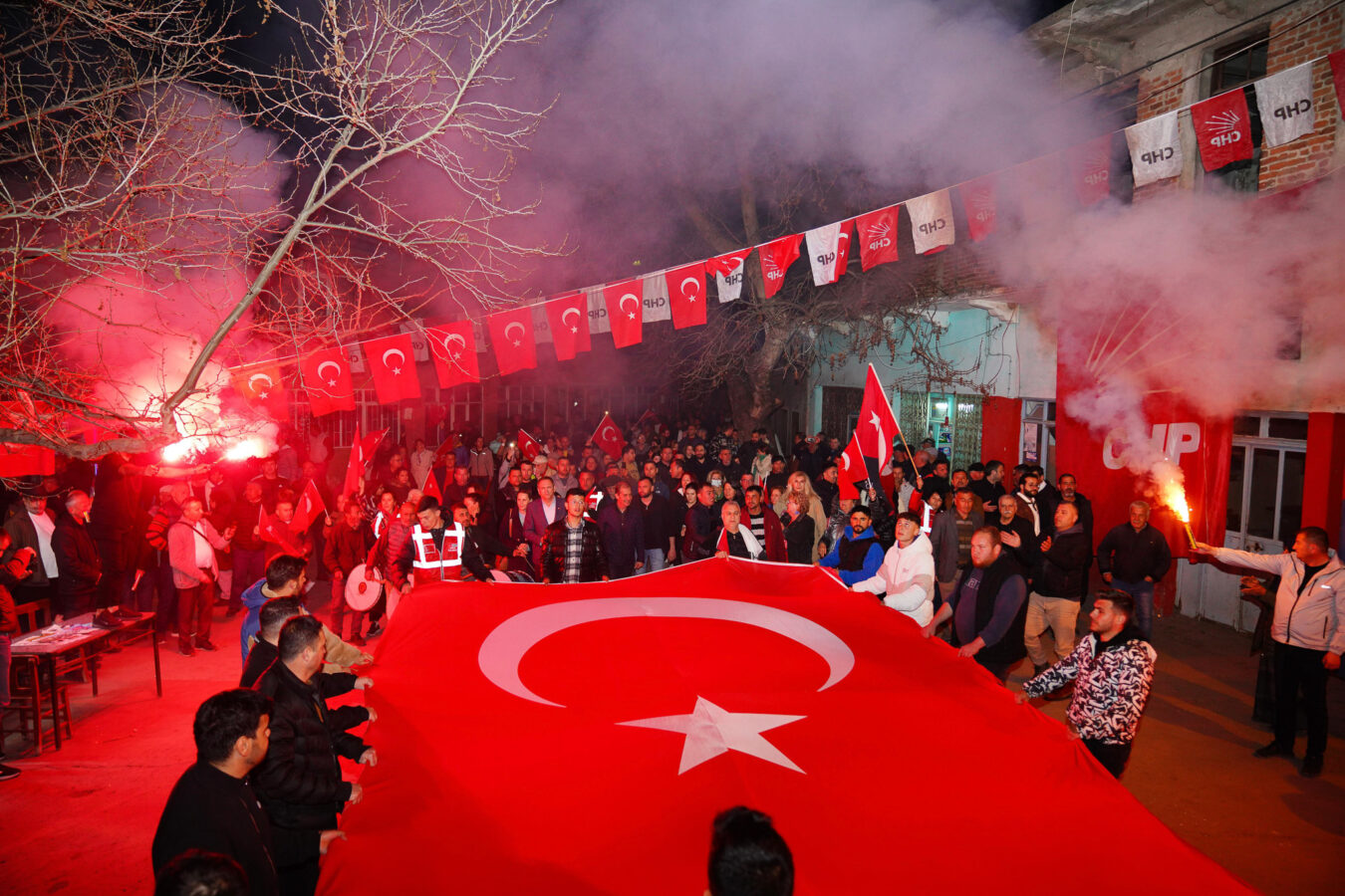 BAGYUZUNDE GORKEMLI BULUSMA - Marmara Bölge: Balıkesir Son Dakika Haberleri ile Hava Durumu