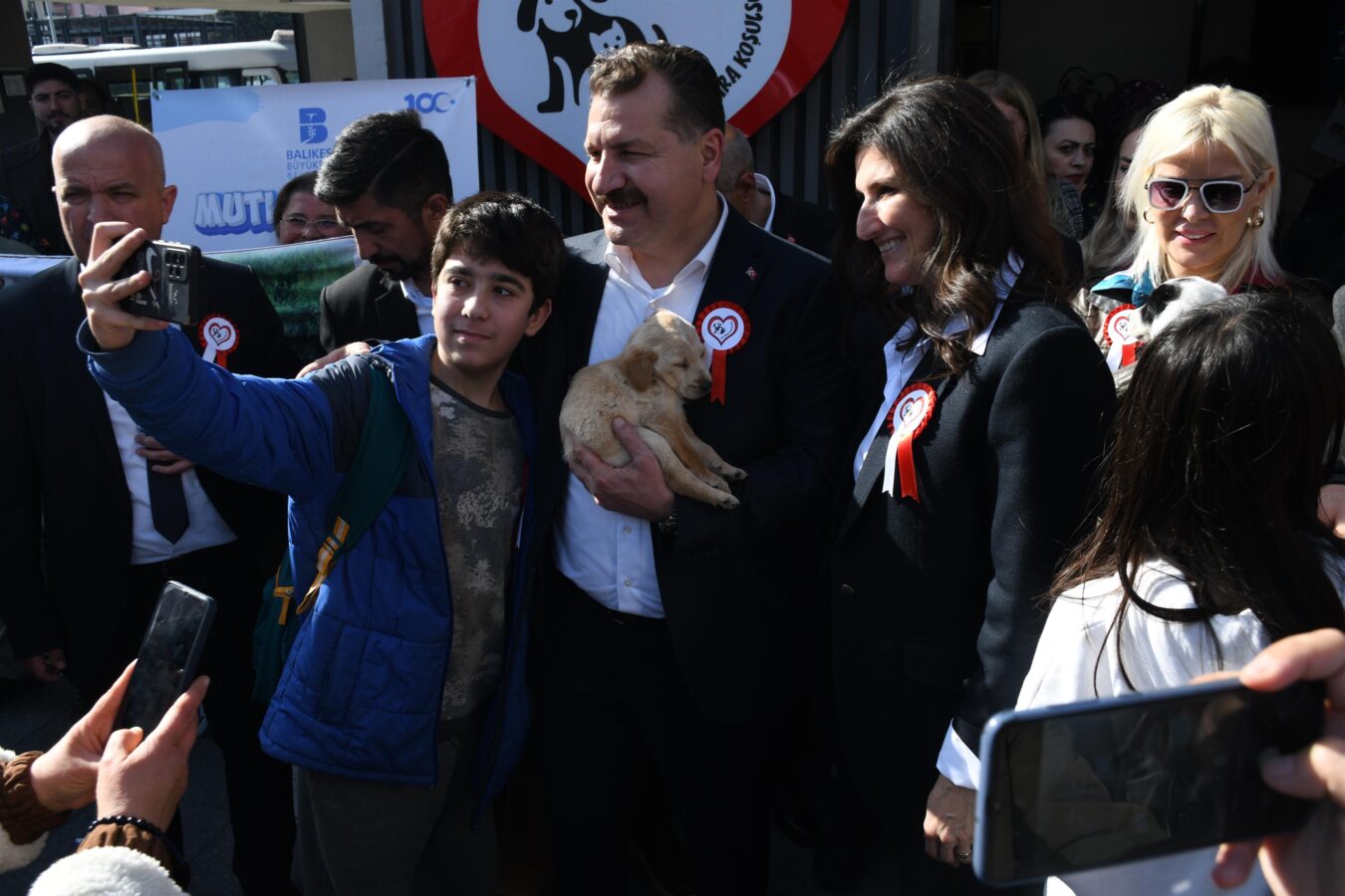 mutlu patiler bulusmasi 6 - Marmara Bölge: Balıkesir Son Dakika Haberleri ile Hava Durumu