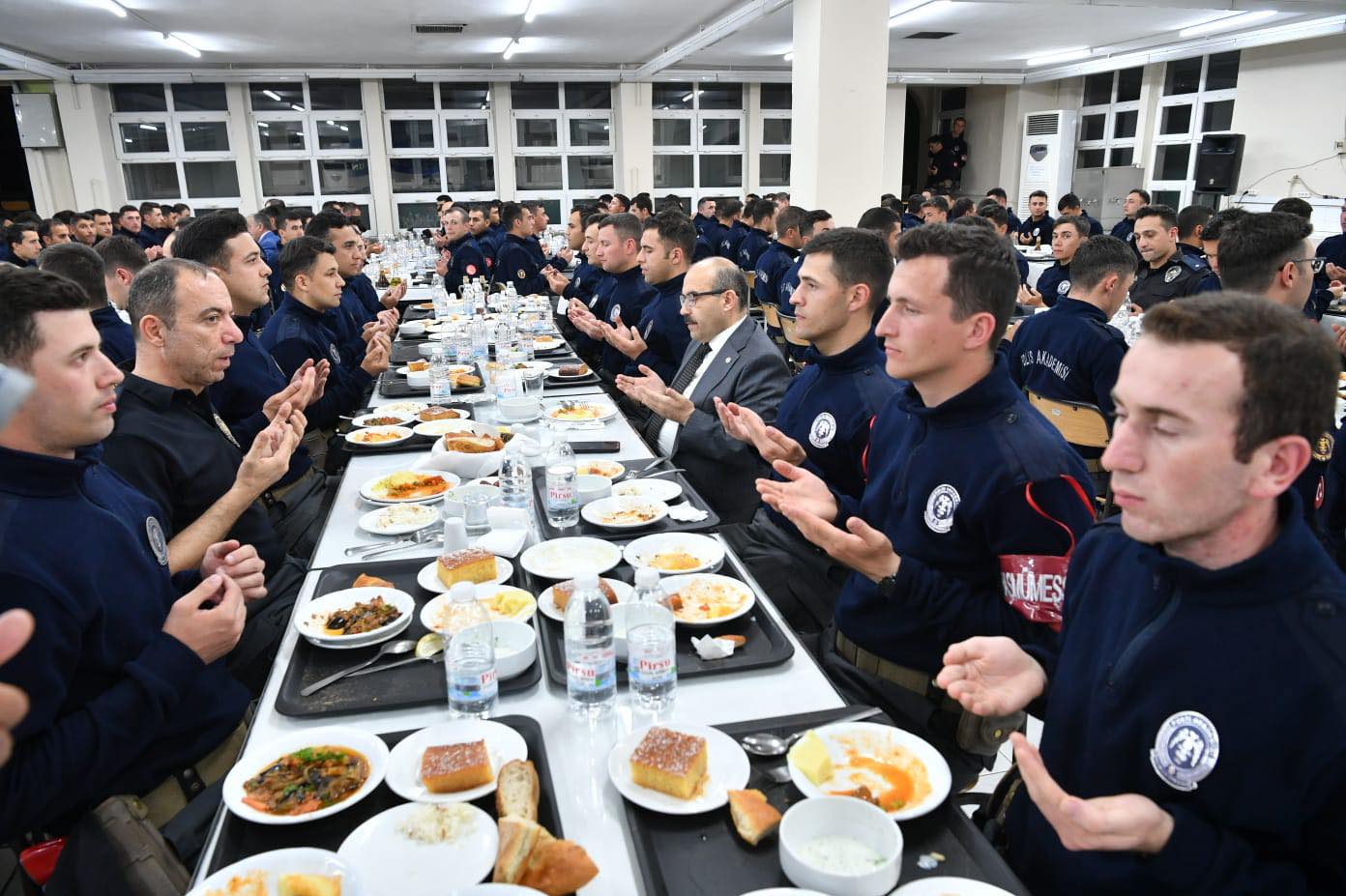 USTAOĞLU’NDAN POMEM’DE İFTAR BULUŞMASI