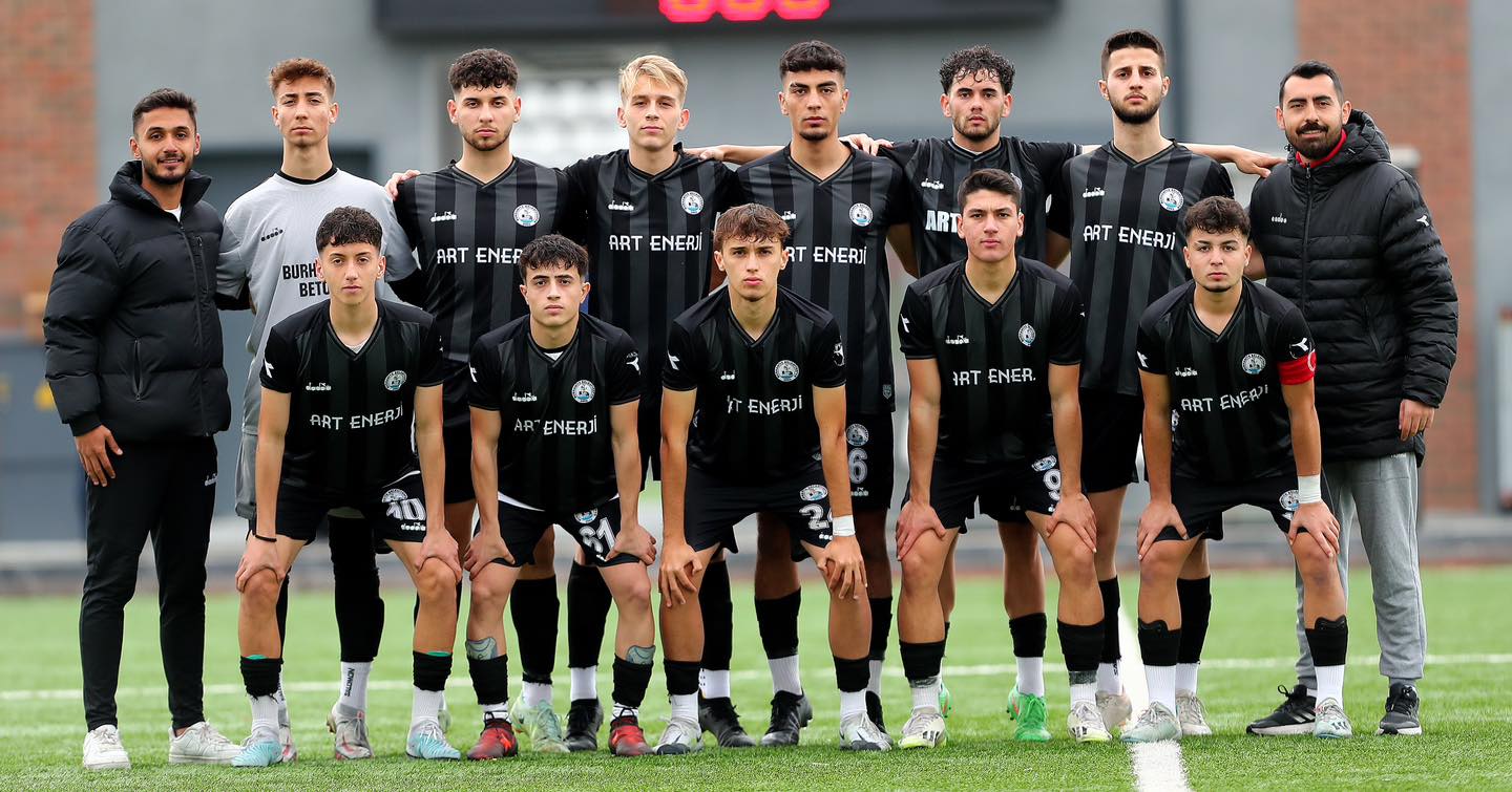 BURHANİYE BELEDİYESPOR U-18 TAKIMI TÜRKİYE ŞAMPİYONASINDA