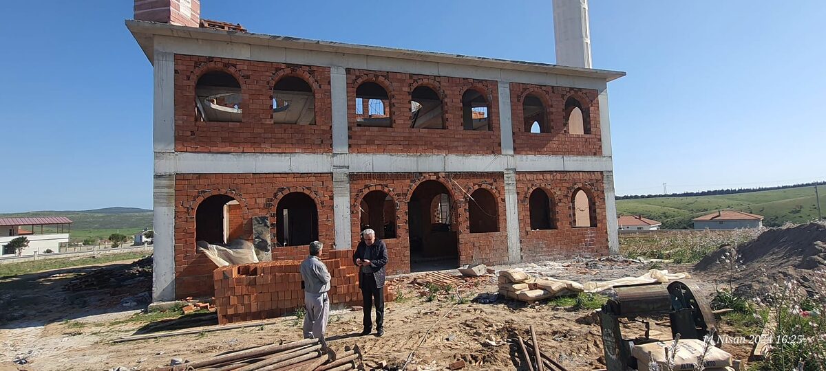 MÜFTÜ SÜRGEÇ CAMİ İNŞAATINI İNCELEDİ