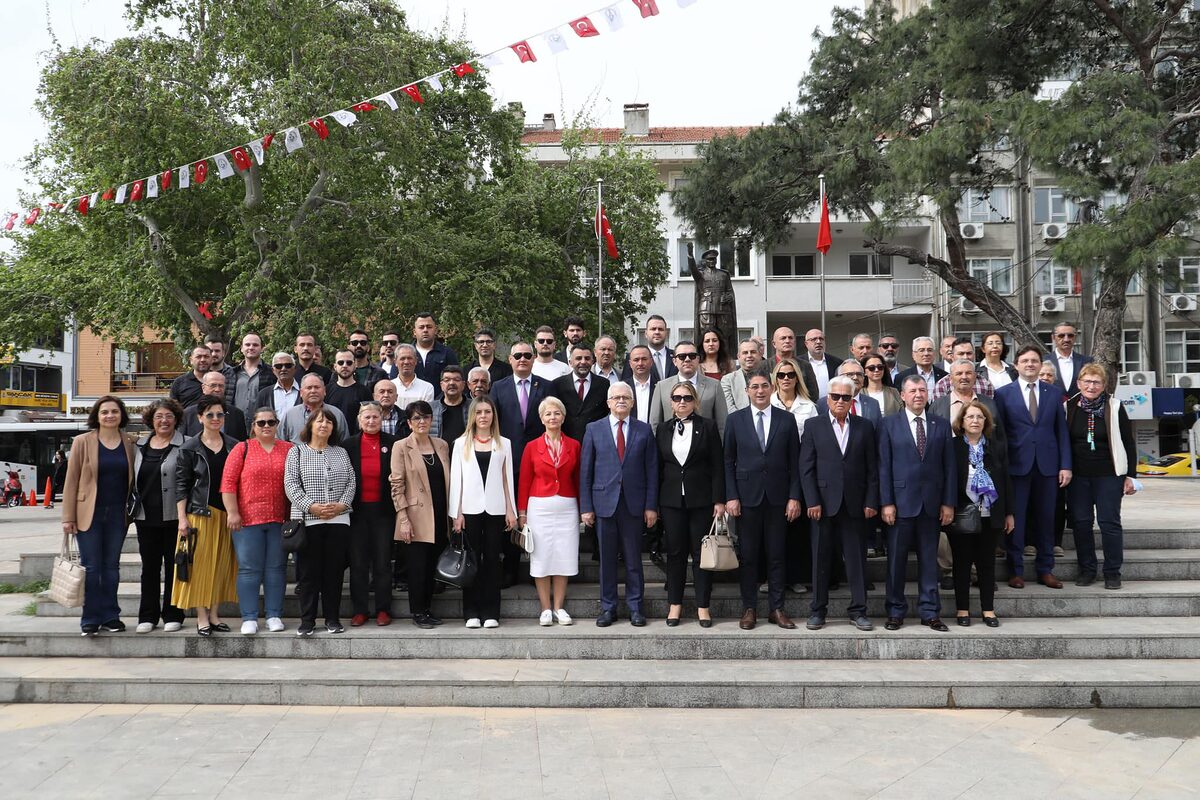 DEVECİLER: “MİLLİ MÜCADELEMİZİN KAHRAMANLARINI SAYGIYLA ANIYORUZ”