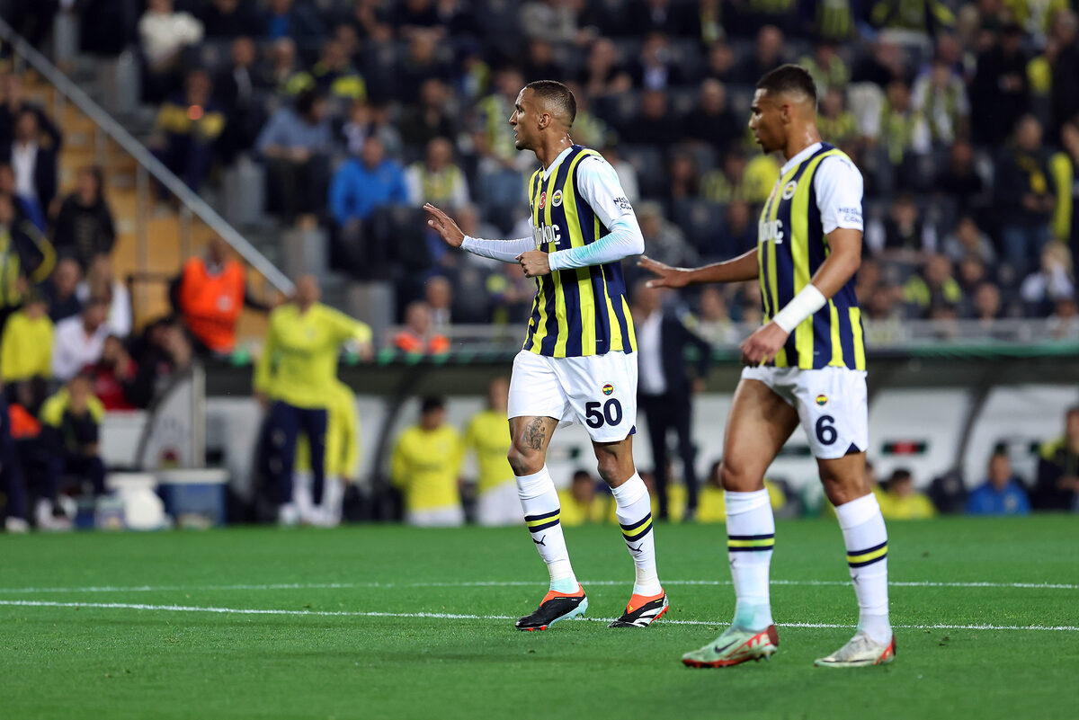 FENERBAHÇE KUPAYA VEDA ETTİ