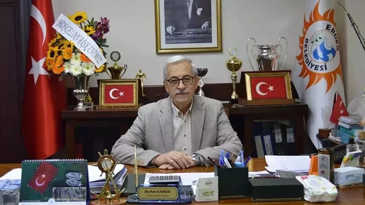 Erdek Belediye Başkanı Burhan