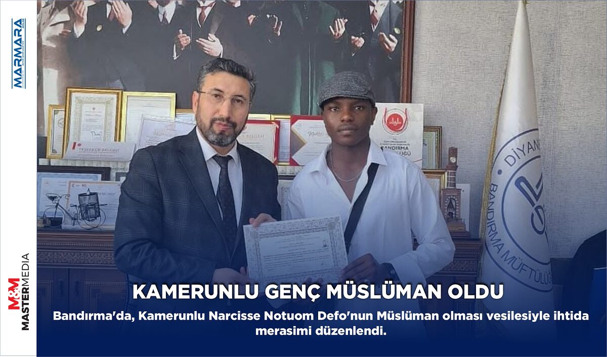 KAMERUNLU GENÇ MÜSLÜMAN OLDU   