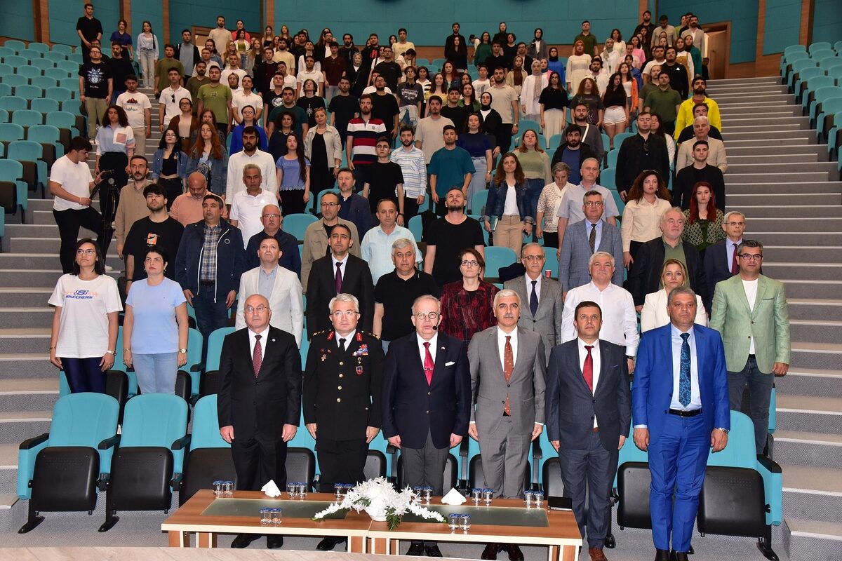 Balıkesir Üniversitesi'nde Gençlik Haftası