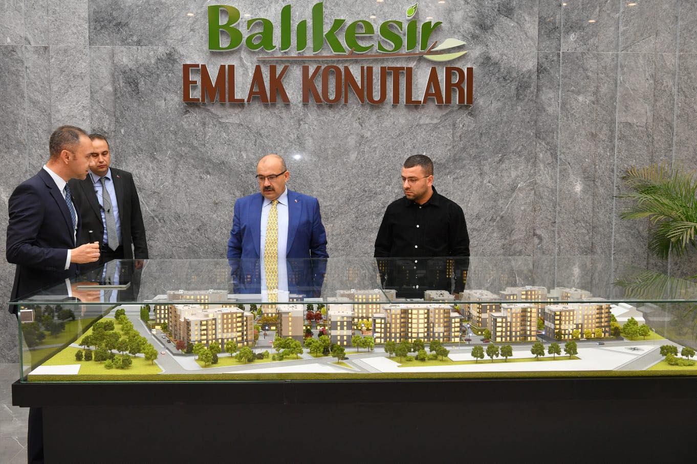 Balıkesir Valisi İsmail Ustaoğlu,