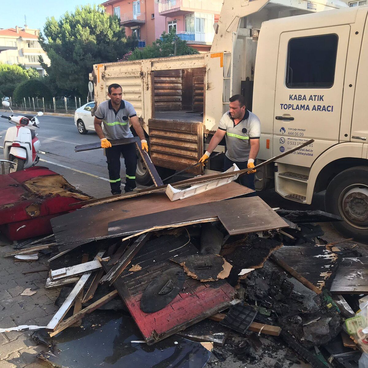 Altıeylül Belediyesi Temizlik İşleri