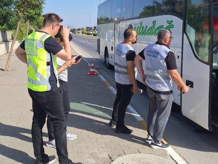 BALIKESIR EMNIYETI VE BALIKESIR OTOMOBIL SPORLARI DERNEGI EL ELE - Marmara Bölge: Balıkesir Son Dakika Haberleri ile Hava Durumu