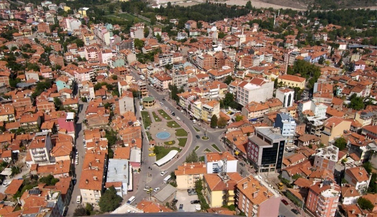 dursunbey de ana cadde ve sokaklar trafige 13197125 amp - Marmara Bölge: Balıkesir Son Dakika Haberleri ile Hava Durumu