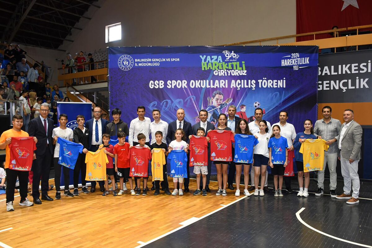 SPORUN GELECEĞİ GSB SPOR OKULLARI İLE BAŞLIYOR