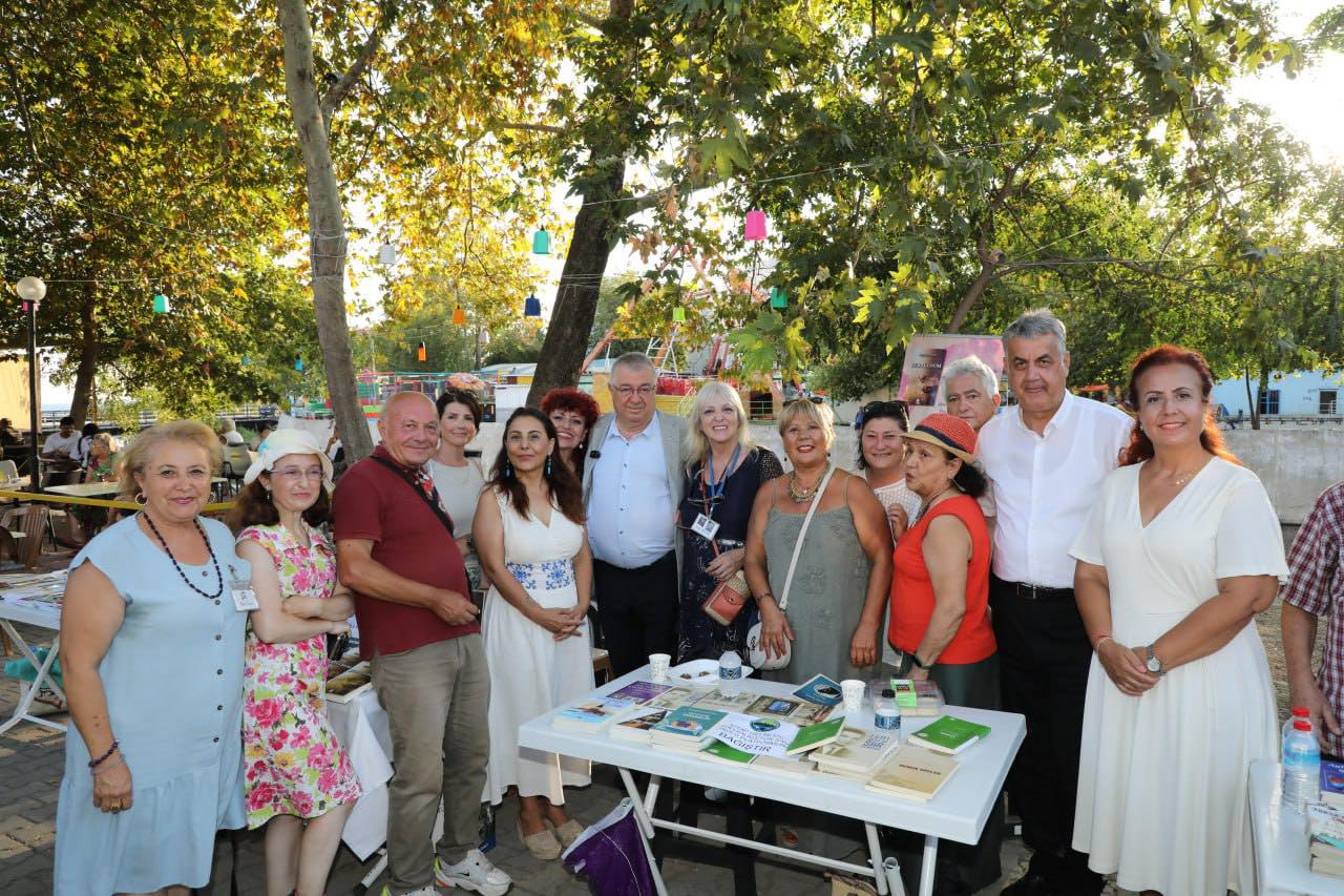 Altınoluk Kültür Sanat Festivali Coşkuyla Başladı