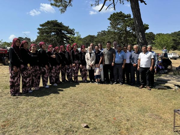 “MAHALLELERİMİZDEKİ DÜĞÜN CEMİYETLERİNE VE HAYIRLARIMIZA KATILIM SAĞLADIK”