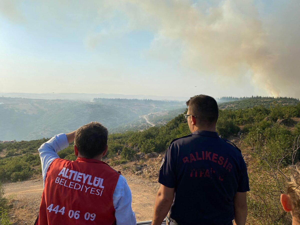 Altıeylül Belediyesi, Paşaköy Mahallesi'nde